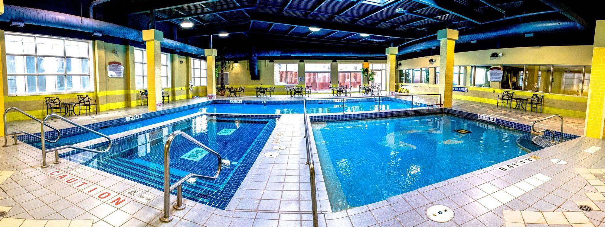 Hamilton Plaza Hotel And Conference Centre Ngoại thất bức ảnh